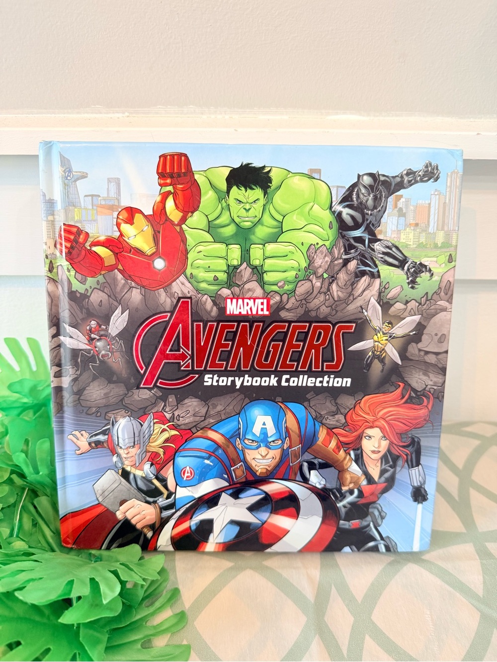 💫4/$25 • Marvel Avengers Storybook Collection